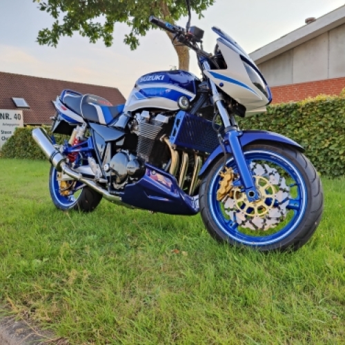 Motorcykel med keramisk coating for ekstra beskyttelse af lak og fælge