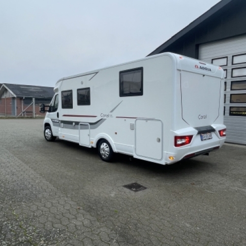 Bilpleje og rengøring – udvendig rengøring af autocamper efter behandling