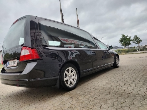 Stationcar behandlet med keramisk coating for lang holdbarhed